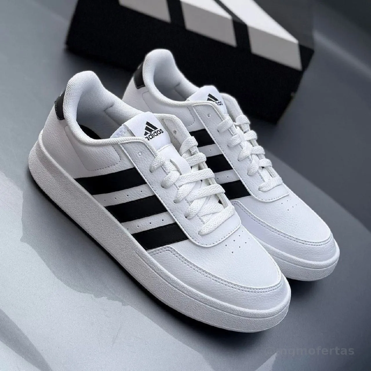 Tênis Adidas Breaknet
