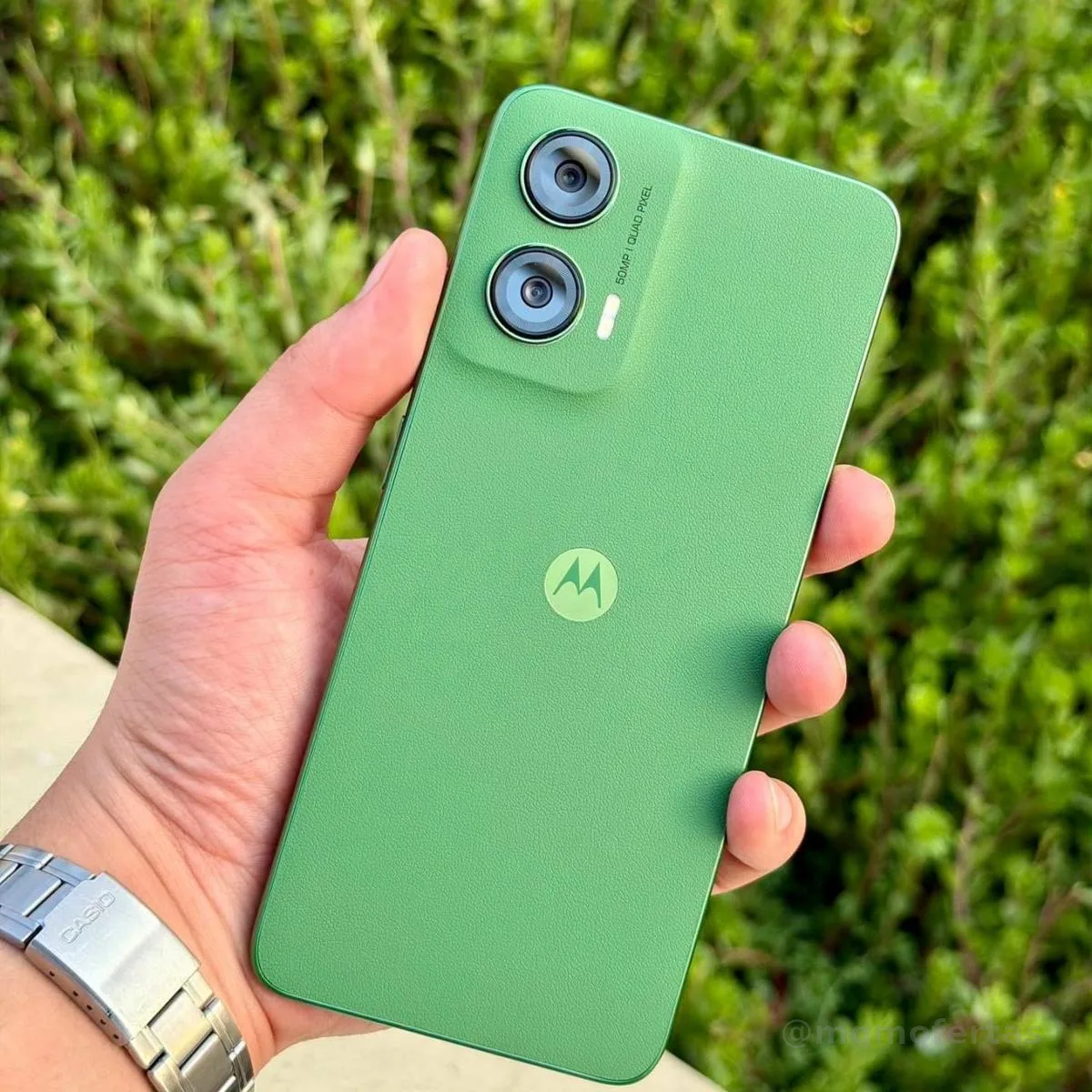 Smartphone Motorola Moto g35 5G - 128GB 4GB RAM+8GB Ram Boost e Camera 50MP com AI NFC Tela 6.7" com Superbrilho - Verde