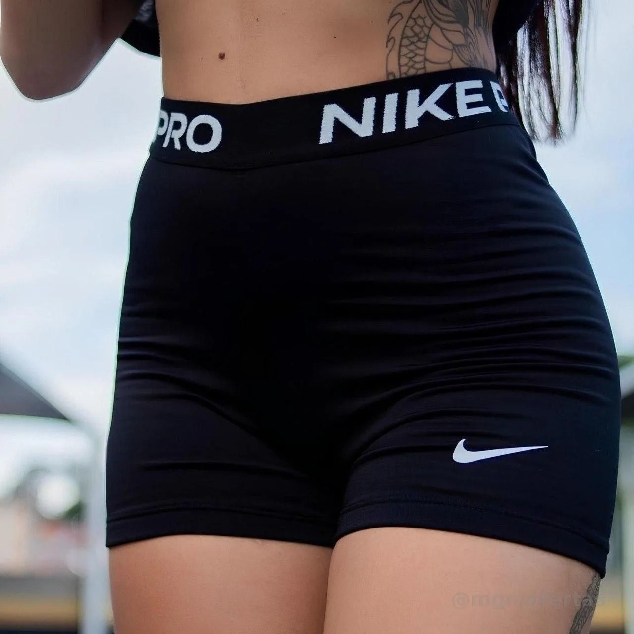 Shorts Nike Pro 365 Feminino