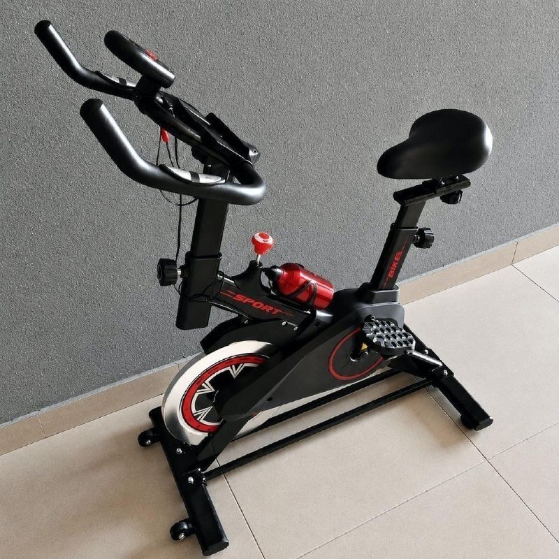 Bicicleta Ergométrica Bike Spinning Para Exercícios Com Volante e Display LCD