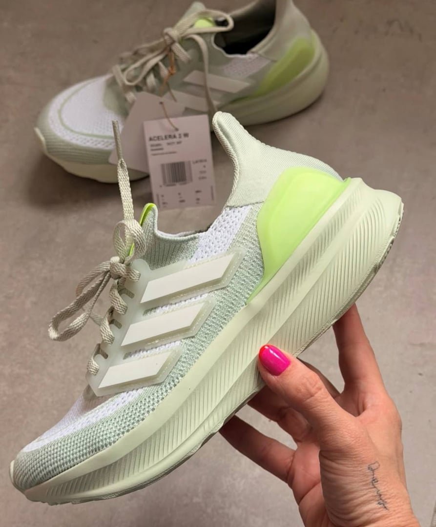 Tênis adidas Acelera 2 Corrida Feminino Verde E Branco Verde 36 Br