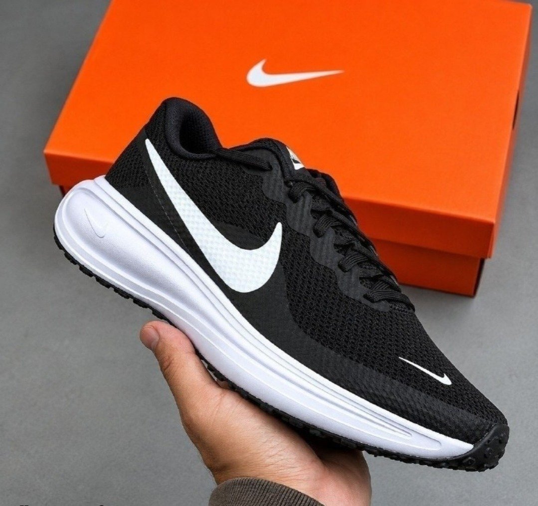 Tenis Nike Revolution 8 Masculino