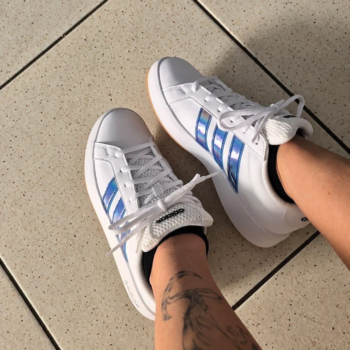 Tênis Feminino Grand Court Base 3.0 adidas Branco Liso 39 Br